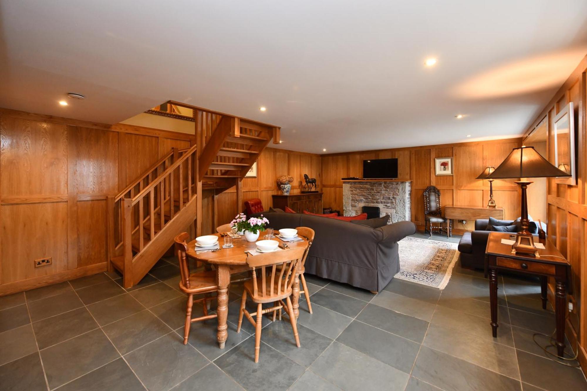 Cloncaird Castle Estate Cottages Maybole Exteriér fotografie